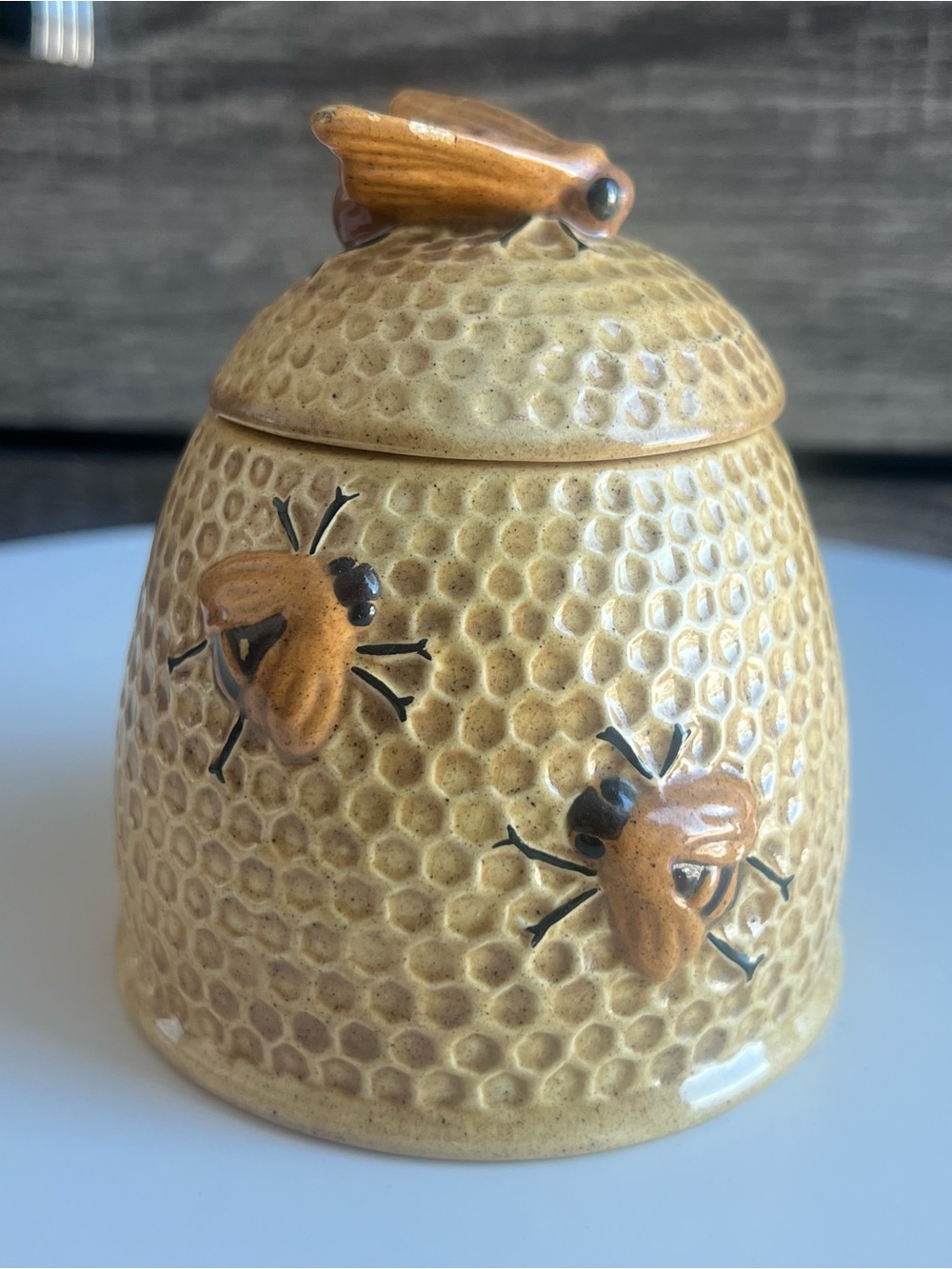 Vintage 1981 Studio Pottery Beehive Honey Pot Jar Lid Signed J Apockica